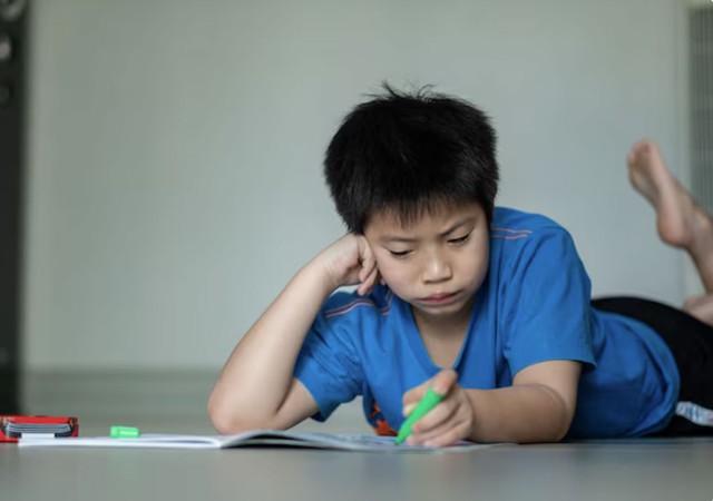 Đừng chủ quan: Những thứ quen thuộc n&agrave;y đang khiến trẻ giảm IQ từng ng&agrave;y - Ảnh 2.