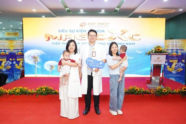 Những 'tr&aacute;i ngọt' sau h&agrave;nh tr&igrave;nh ki&ecirc;n cường v&agrave; 7 cơ hội mới cho c&aacute;c gia đ&igrave;nh hiếm muộn tại Bệnh viện Đức Ph&uacute;c - Ảnh 4.