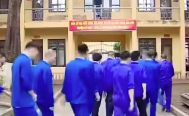 Bắt giữ hàng loạt “bình luận viên” bóng đá của website: CakhiaTV; RakhoiTV, CaheoTV… - Ảnh 1. Bắt giữ hàng loạt “bình luận viên” bóng đá của website: CakhiaTV; RakhoiTV, CaheoTV… - Ảnh 1.