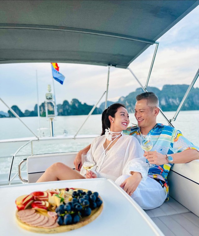 Cuộc sống viên mãn tuổi 40 của Hoa hậu Jennifer Phạm - Ảnh 6. Cuộc sống viên mãn tuổi 40 của Hoa hậu Jennifer Phạm - Ảnh 6.
