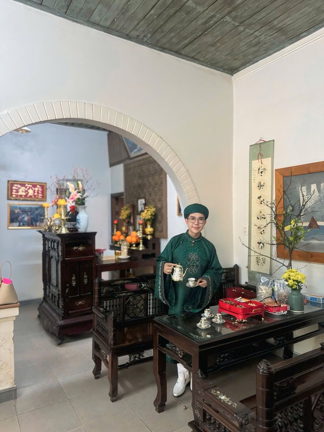 Trước khi bị bắt v&igrave; li&ecirc;n quan đến ma t&uacute;y, Long Nhật từng 'c&atilde;i lời' cha để theo đuổi giấc mơ ca h&aacute;t - Ảnh 3.