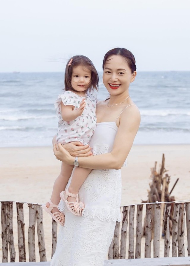 Hậu ly hôn chồng Tây, cuộc sống của 3 mẹ con Lan Phương vui vẻ ra sao? - Ảnh 8. Hậu ly hôn chồng Tây, cuộc sống của 3 mẹ con Lan Phương vui vẻ ra sao? - Ảnh 8.