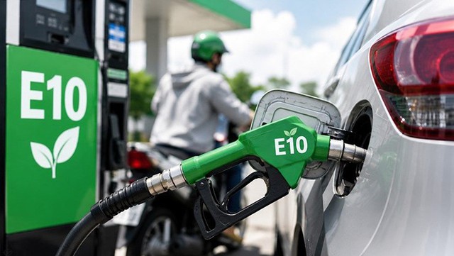 Từ 1/6 xăng E10 b&aacute;n tr&ecirc;n to&agrave;n quốc, người đi &ocirc; t&ocirc;, xe m&aacute;y cần lưu &yacute; những g&igrave;? - Ảnh 2.