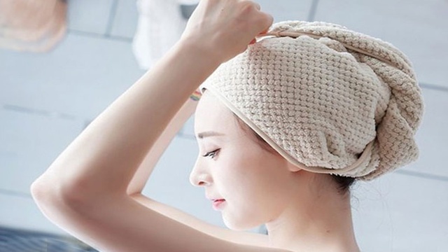 Ủ t&oacute;c kiểu mới đang g&acirc;y sốt: Đơn giản đến mức ai lười cũng l&agrave;m được - Ảnh 1.
