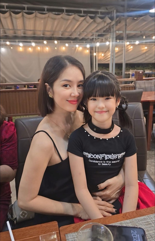 Con g&aacute;i 7 tuổi đ&aacute;ng y&ecirc;u của L&ecirc; Phương - Ảnh 5.