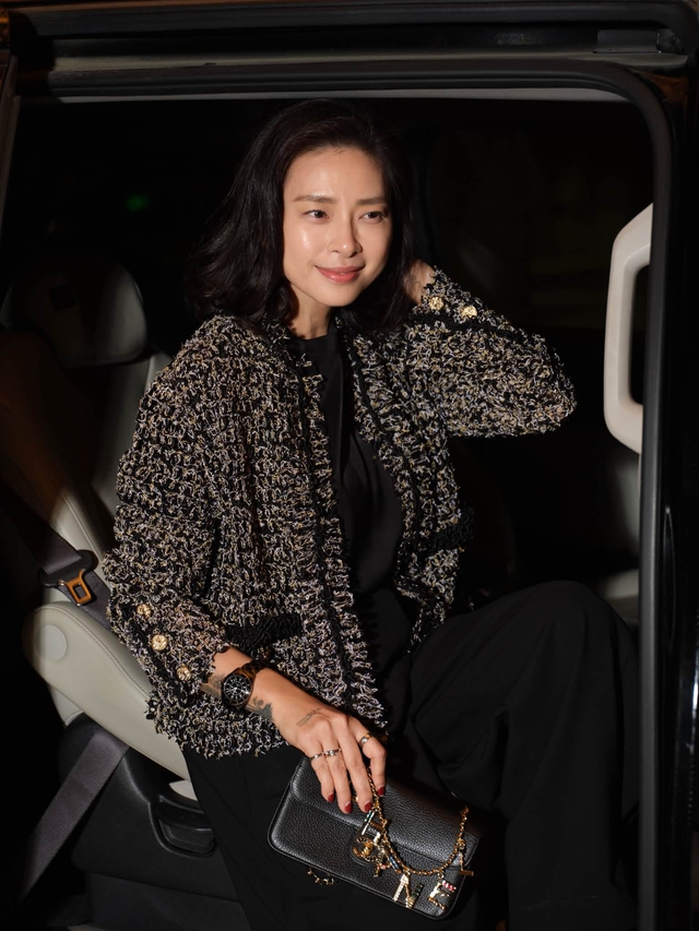 Ng&ocirc; Thanh V&acirc;n được Chanel chăm s&oacute;c đặc biệt - Ảnh 4.