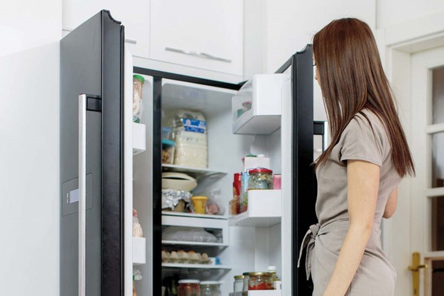 Sai lầm khi cài đặt nhiệt độ tủ lạnh mùa hè khiến tiền điện tăng phi mã hơn cả điều hòa - Ảnh 1. Sai lầm khi cài đặt nhiệt độ tủ lạnh mùa hè khiến tiền điện tăng phi mã hơn cả điều hòa - Ảnh 1.