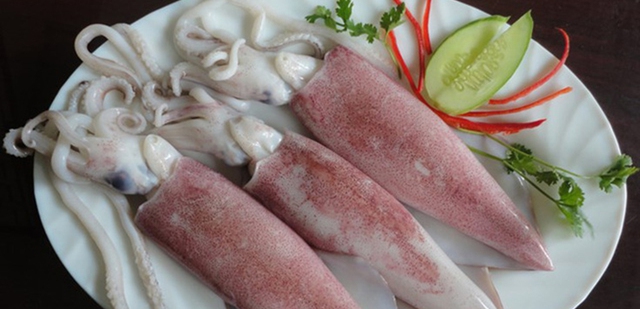 10 phút nấu xong món canh chua mực Vũng Tàu thơm ngon - Ảnh 3. 10 phút nấu xong món canh chua mực Vũng Tàu thơm ngon - Ảnh 3.