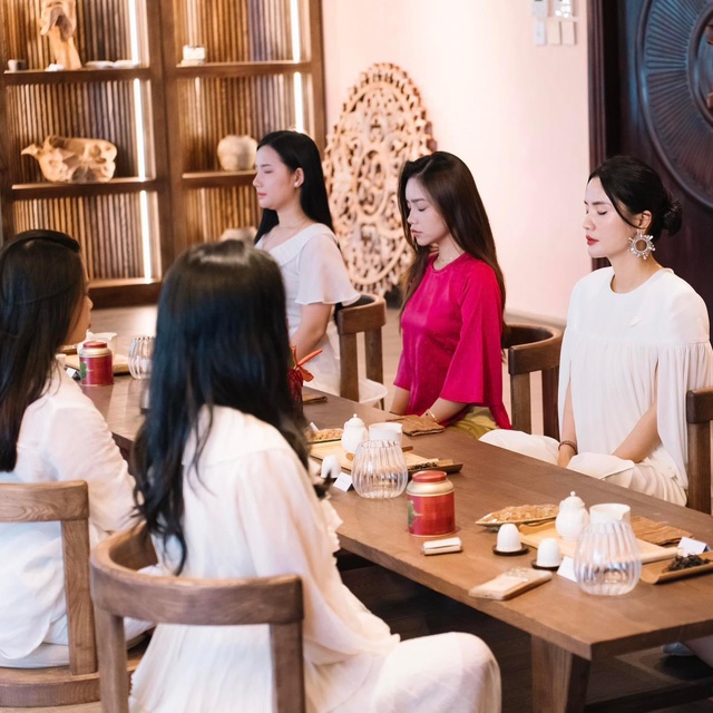 Ăn xanh, sống chậm v&agrave; c&acirc;n bằng - &ldquo;Healthy & Balanced&rdquo; trở th&agrave;nh xu hướng sống mới của người trẻ - Ảnh 2.