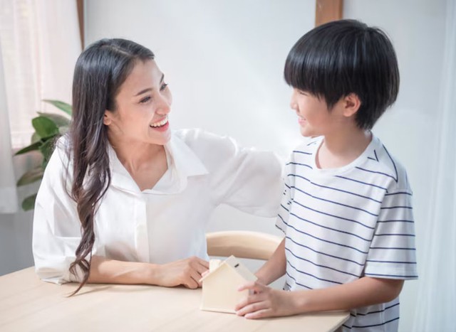 Những đứa trẻ thông minh thường có chung 3 đặc điểm khiến bố mẹ 'bất lực' - Ảnh 3. Những đứa trẻ thông minh thường có chung 3 đặc điểm khiến bố mẹ 'bất lực' - Ảnh 3.