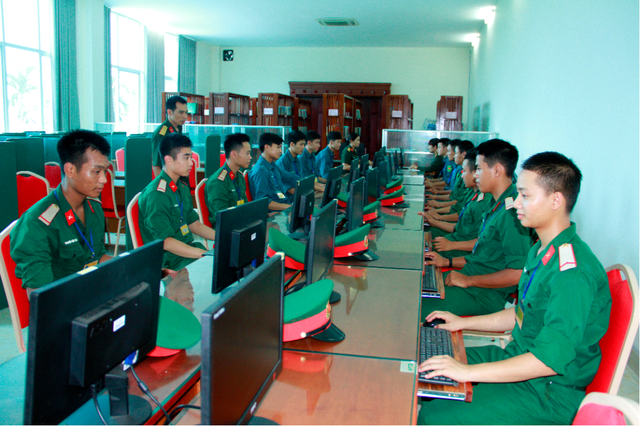 Muốn v&agrave;o bi&ecirc;n chế Qu&acirc;n đội Nh&acirc;n d&acirc;n Việt Nam cần nắm r&otilde; c&aacute;c quy định n&agrave;y - Ảnh 3.