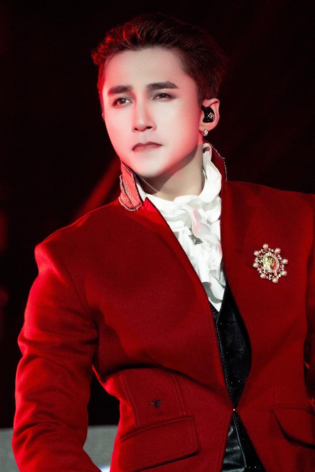 Mời rapper nổi tiếng thế giới tham gia MV đậm mùi tiền', Sơn Tùng M-TP giàu có ra sao? - Ảnh 5. Mời rapper nổi tiếng thế giới tham gia MV đậm mùi tiền', Sơn Tùng M-TP giàu có ra sao? - Ảnh 5.
