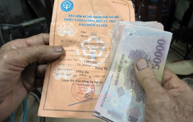 Tin s&aacute;ng 4/5: Phim n&agrave;o đạt doanh thu hơn 174 tỷ đồng, 'ẵm' ng&ocirc;i vương ph&ograve;ng v&eacute; Việt kỳ nghỉ lễ 30/4-1/5? Thay đổi quan trọng của ch&iacute;nh s&aacute;ch lương hưu từ 1/7/2026 - Ảnh 2.