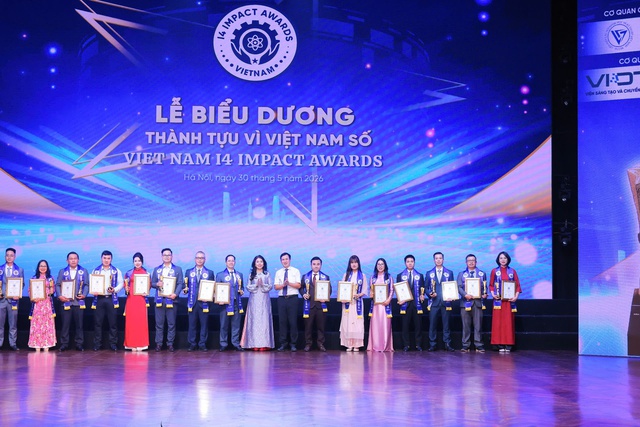 97 đơn vị được vinh danh Thành tựu tác động vì Việt Nam số năm 2026
- Ảnh 5.
97 đơn vị được vinh danh Thành tựu tác động vì Việt Nam số năm 2026
- Ảnh 5.