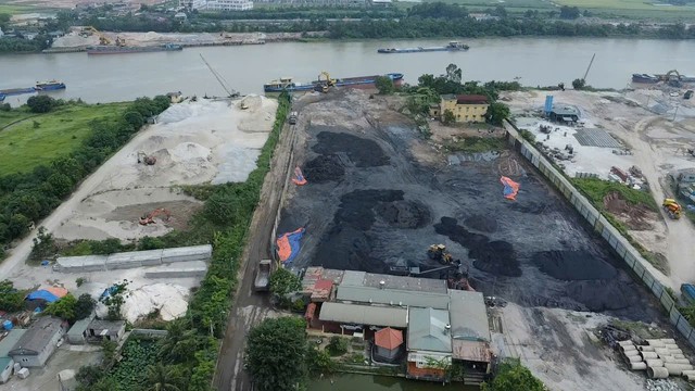Bến b&atilde;i ven s&ocirc;ng Luộc Hưng Y&ecirc;n v&agrave; những mối nguy từ c&aacute;c mố cẩu chưa được cấp ph&eacute;p - Ảnh 11.