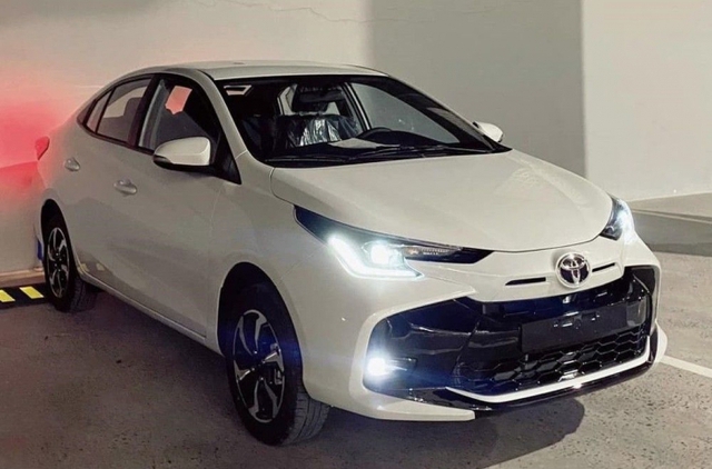 Gi&aacute; lăn b&aacute;nh Toyota Vios 2026 giảm mạnh , hấp dẫn cạnh tranh với Honda City - Ảnh 2.