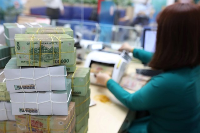 L&atilde;i suất tiết kiệm 13 th&aacute;ng cao 8,9%: Bất ngờ số tiền về tay khi gửi 200 triệu đồng - Ảnh 2.