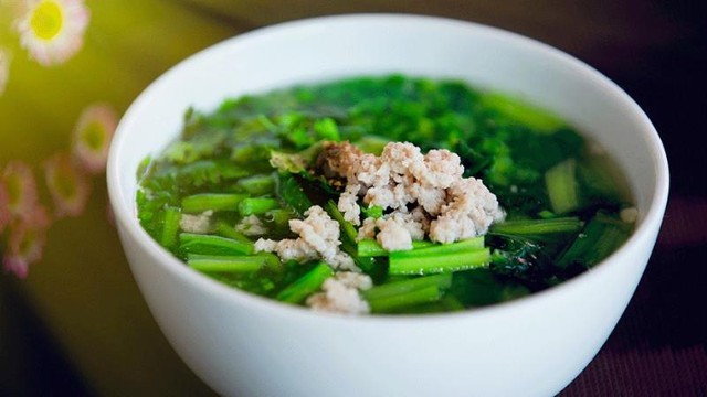 C&ocirc;ng thức m&oacute;n ăn cho bệnh nh&acirc;n truyền h&oacute;a chất - Ảnh 2.