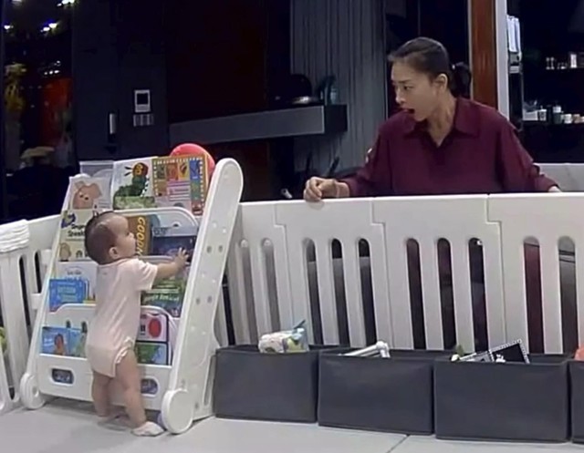 Ng&ocirc; Thanh V&acirc;n chia sẻ khoảnh khắc đặc biệt với con g&aacute;i 9 th&aacute;ng tuổi g&acirc;y tranh c&atilde;i - Ảnh 2.