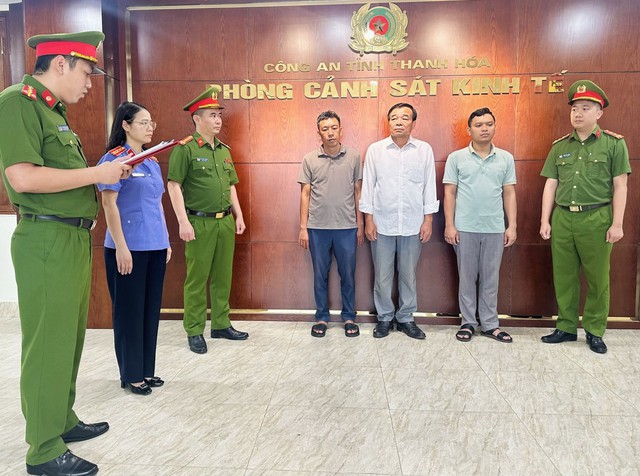 Bắt chủ tịch x&atilde; v&agrave; nh&agrave; thầu do lập hồ sơ khống để r&uacute;t tiền c&ocirc;ng tr&igrave;nh dở dang - Ảnh 2.