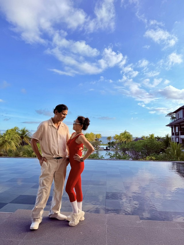 Ngỡ ng&agrave;ng sắc v&oacute;c tuổi gần 70 của mẹ ruột Hồ Ngọc H&agrave; - Ảnh 5.