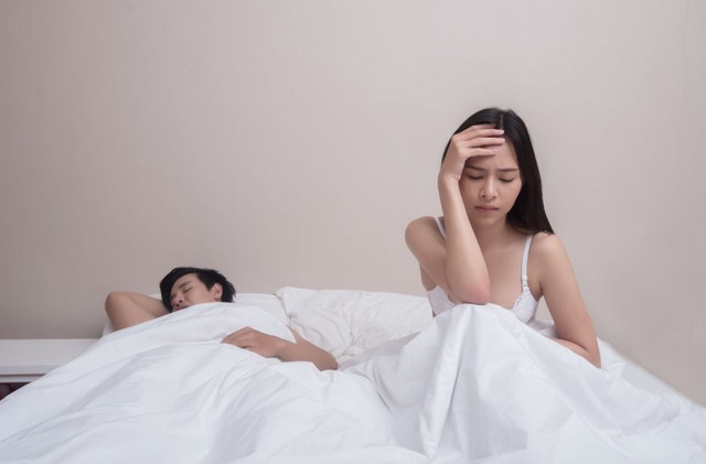Camera trong nh&agrave; v&ocirc; t&igrave;nh phơi b&agrave;y vụ ngoại t&igrave;nh g&acirc;y sốc giữa con d&acirc;u v&agrave; bố chồng - Ảnh 3.