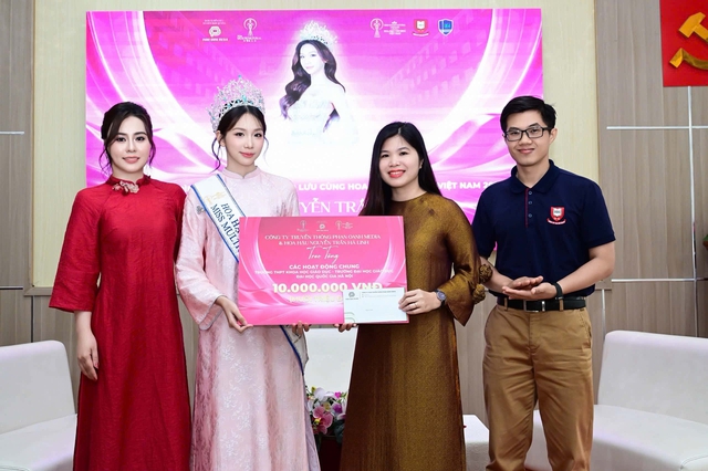 Hoa hậu genZ H&agrave; Linh: Nữ sinh t&agrave;i năng chinh phục sắc đẹp v&agrave; tri thức năm 2026 - Ảnh 5.