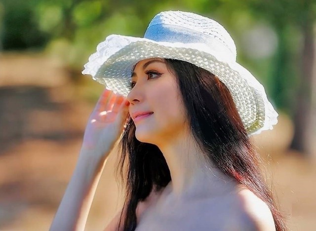 30 thập kỷ sau ng&agrave;y đăng quang, Hoa hậu Nguyễn Thi&ecirc;n Nga ở ẩn nơi xứ người - Ảnh 7.