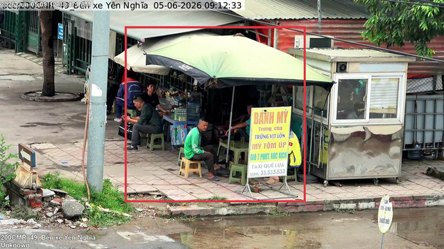 Hơn 1.000 trường hợp vi phạm trật tự đ&ocirc; thị tại H&agrave; Nội bị xử phạt từ thiết bị bay kh&ocirc;ng người l&aacute;i (UAV)  - Ảnh 4.