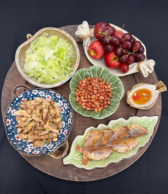 10 Mâm cơm gia đình ngon mắt như nhà hàng giúp chị em dễ dàng lên thực đơn - Ảnh 3.