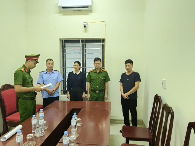 Bắt giam 'y&ecirc;u r&acirc;u xanh' khiến c&ocirc; g&aacute;i 25 tuổi mang thai - Ảnh 1.
