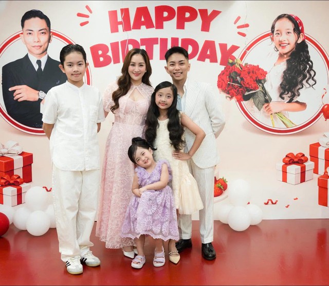 Phan Hiển khoe ảnh gia đ&igrave;nh tiết lộ: '4 ng&ocirc;i sao may mắn của t&ocirc;i' - Ảnh 1.