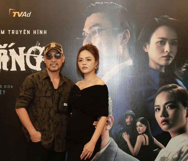 Thu Quỳnh 'đọ sắc' c&ugrave;ng Việt Hoa, C&ugrave; Thị Tr&agrave; - Ảnh 6.