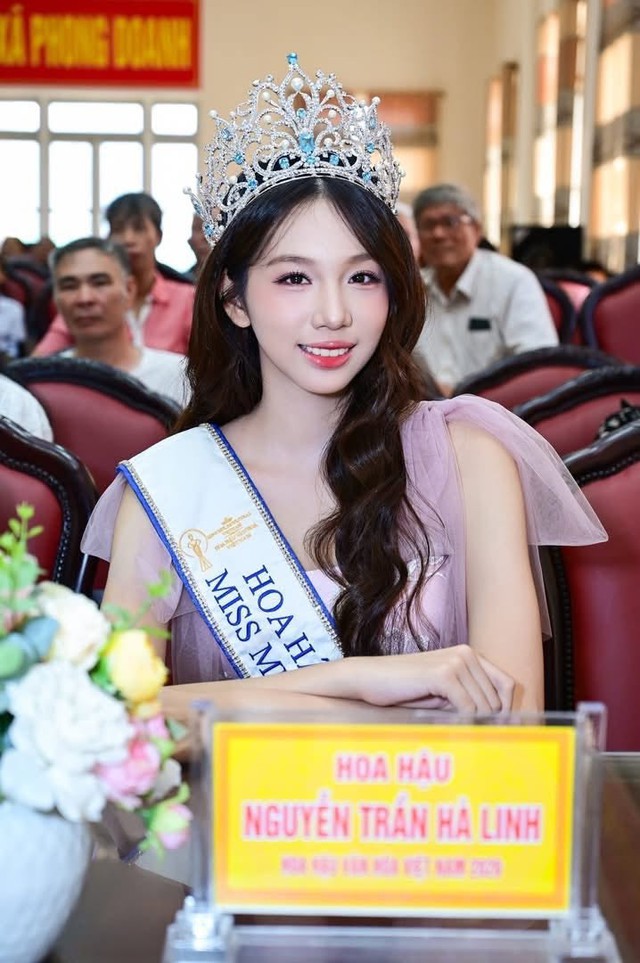 Hoa hậu Hà Linh trở về quê hương Ninh Bình trước thềm Miss Multicultural World 2026 - Ảnh 3. Hoa hậu Hà Linh trở về quê hương Ninh Bình trước thềm Miss Multicultural World 2026 - Ảnh 3.