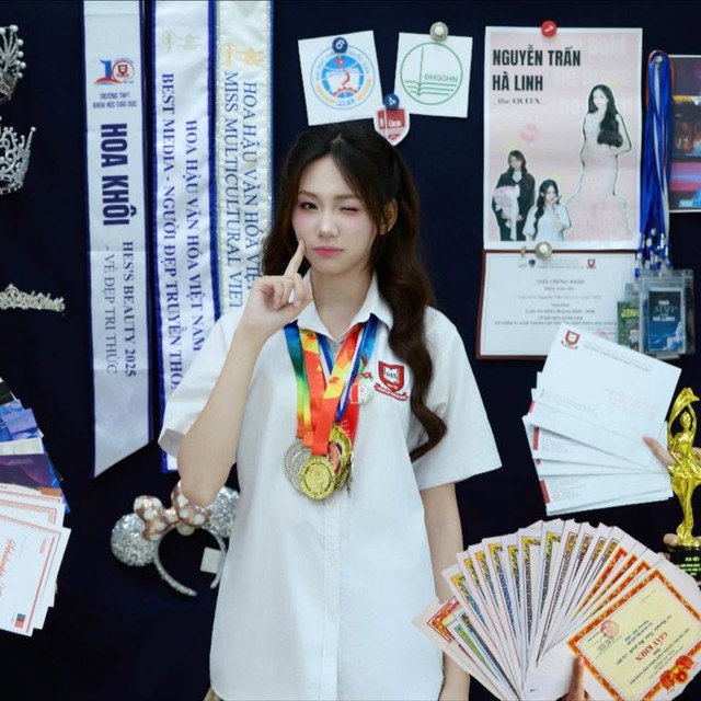 Hoa hậu Hà Linh trở về quê hương Ninh Bình trước thềm Miss Multicultural World 2026 - Ảnh 4. Hoa hậu Hà Linh trở về quê hương Ninh Bình trước thềm Miss Multicultural World 2026 - Ảnh 4.