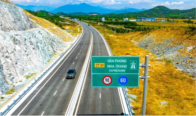 Tin s&aacute;ng 15/6: Diễn biến mưa lớn ở miền Bắc trong 3 ng&agrave;y tới; Những quyền lợi người đ&oacute;ng BHXH 15 năm được hưởng ngo&agrave;i lương hưu - Ảnh 3.