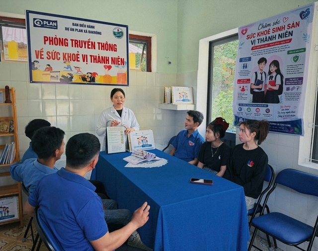 C&aacute;ch hay đẩy l&ugrave;i nạn tảo h&ocirc;n, h&ocirc;n nh&acirc;n cận huyết ở x&atilde; bi&ecirc;n giới - Ảnh 2.