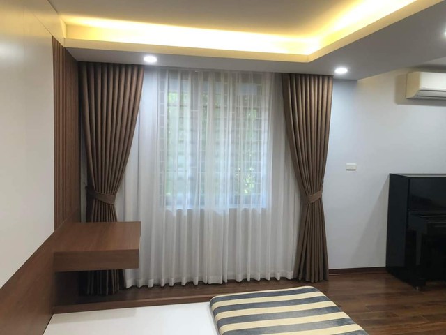 Rèm cửa hay sơn cách nhiệt: Đâu là "vũ khí" chống nóng tốt nhất cho nhà kính? - Ảnh 1. Rèm cửa hay sơn cách nhiệt: Đâu là "vũ khí" chống nóng tốt nhất cho nhà kính? - Ảnh 1.