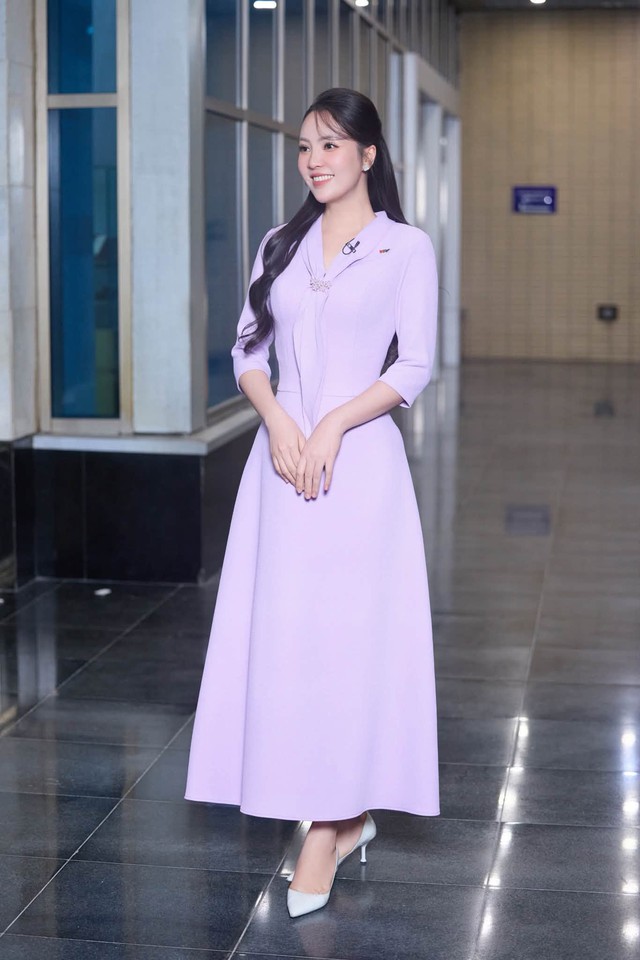 Đời thực vi&ecirc;n m&atilde;n của của một &aacute; hậu l&agrave;m BTV truyền h&igrave;nh VTV - Ảnh 1.