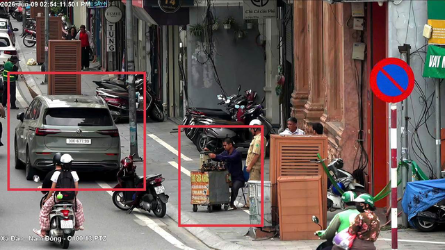 C&ocirc;ng an H&agrave; Nội c&ocirc;ng bố hơn 1.300 vi phạm trật tự đ&ocirc; thị qua camera AI v&agrave; phản &aacute;nh người d&acirc;n - Ảnh 1.
