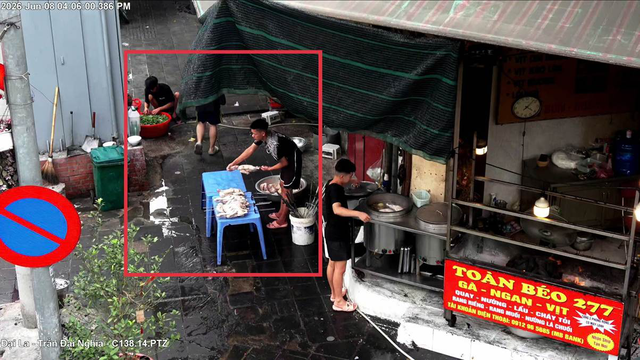 C&ocirc;ng an H&agrave; Nội c&ocirc;ng bố hơn 1.300 vi phạm trật tự đ&ocirc; thị qua camera AI v&agrave; phản &aacute;nh người d&acirc;n - Ảnh 8.