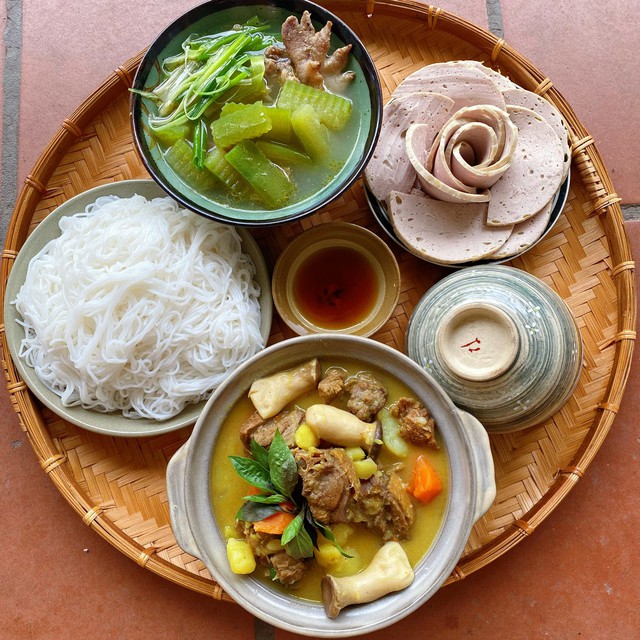 M&acirc;m cơm gia đ&igrave;nh 3 - Ảnh 1.