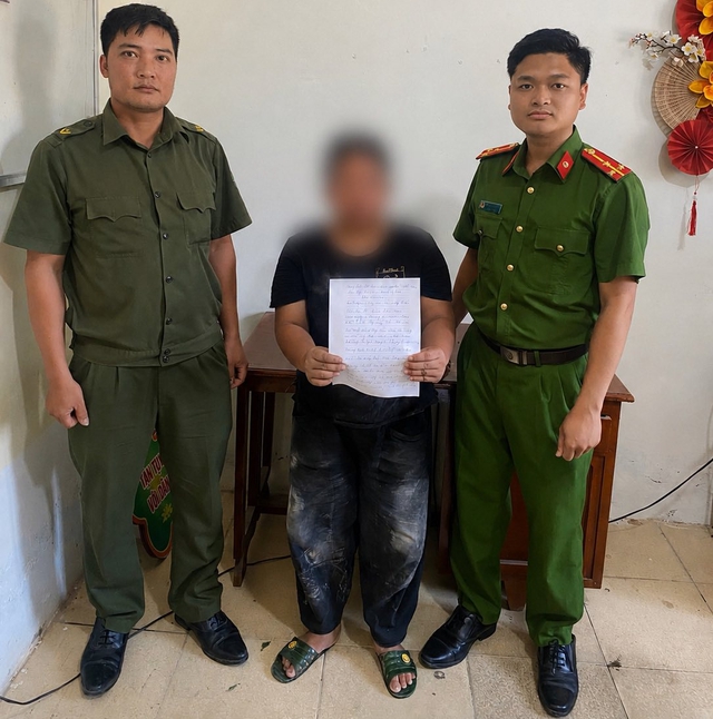 Giải cứu người mắc kẹt giữa hai bức tường tại H&agrave; Nội v&agrave;o năm 2026 - Ảnh 2.