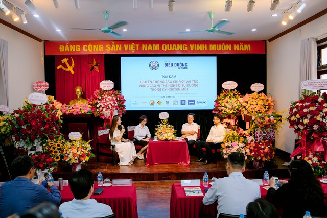 N&acirc;ng tầm vị thế nghề Điều dưỡng trong kỷ nguy&ecirc;n số: Vai tr&ograve; đồng h&agrave;nh của truyền th&ocirc;ng b&aacute;o ch&iacute; - Ảnh 3.