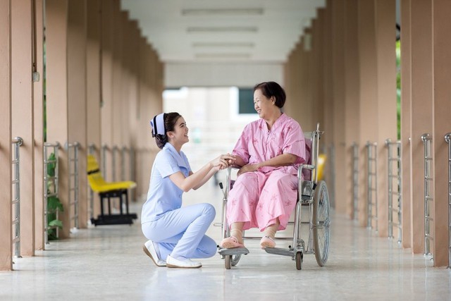 N&acirc;ng tầm vị thế nghề Điều dưỡng trong kỷ nguy&ecirc;n số: Vai tr&ograve; đồng h&agrave;nh của truyền th&ocirc;ng b&aacute;o ch&iacute; - Ảnh 4.