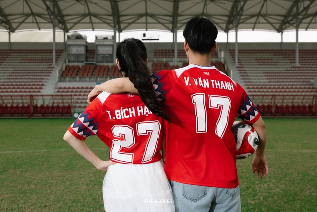 Con ri&ecirc;ng của vợ Văn Thanh g&acirc;y ch&uacute; &yacute; trong ng&agrave;y cưới của mẹ - Ảnh 4.
