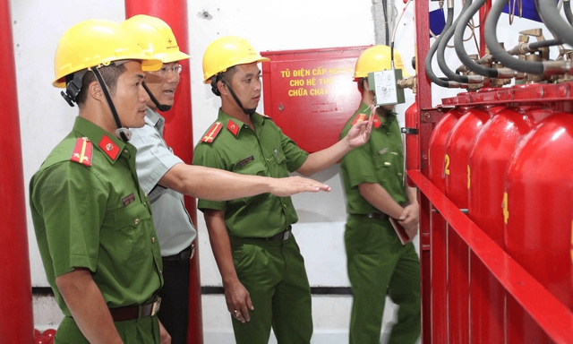 Tin s&aacute;ng 22/6: Th&ocirc;ng b&aacute;o quan trọng về tiền lương, lương hưu từ 1/7; 4 trường hợp bị tạm ho&atilde;n xuất cảnh do nợ thuế - Ảnh 3.