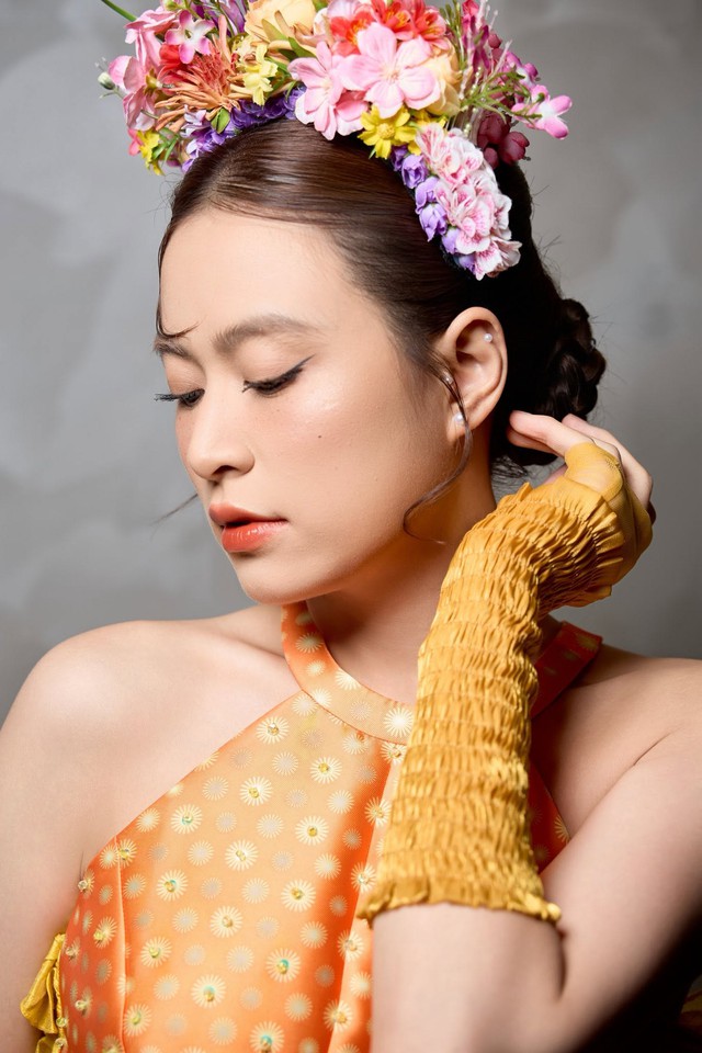 Ho&agrave;ng Th&ugrave;y Linh g&acirc;y ch&uacute; &yacute; ở tuổi 39 - Ảnh 11.