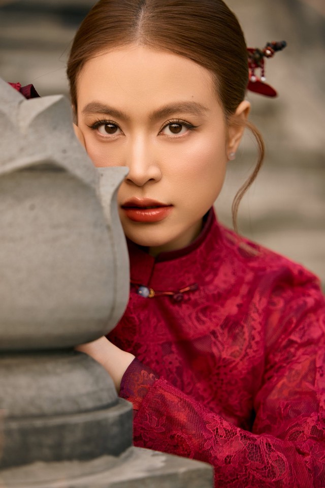 Ho&agrave;ng Th&ugrave;y Linh g&acirc;y ch&uacute; &yacute; ở tuổi 39 - Ảnh 7.