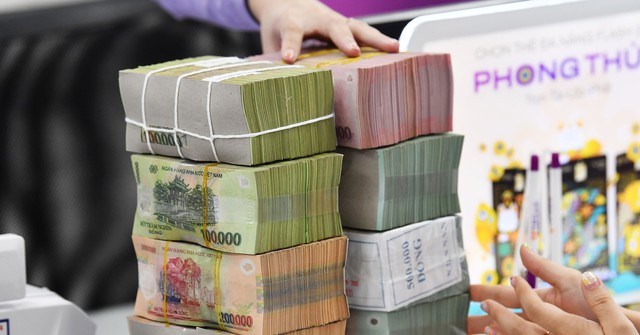 Lãi suất gửi 100 triệu đồng 13 tháng 2026: Tiền lãi lên tới 8 , 9 % là bao nhiêu? - Ảnh 2. Lãi suất gửi 100 triệu đồng 13 tháng 2026: Tiền lãi lên tới 8 , 9 % là bao nhiêu? - Ảnh 2.